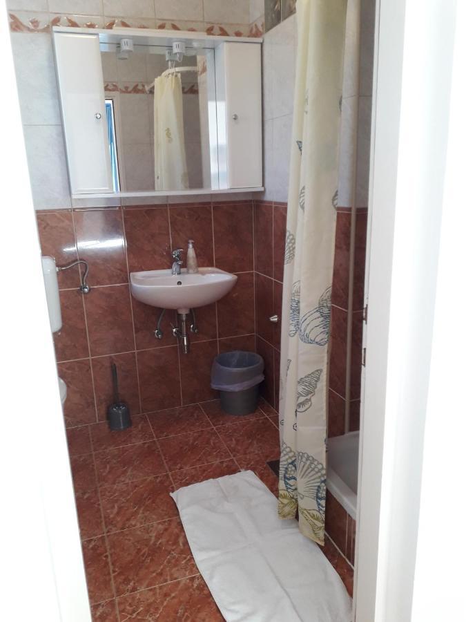 נובליה Apartments Miljenko מראה חיצוני תמונה