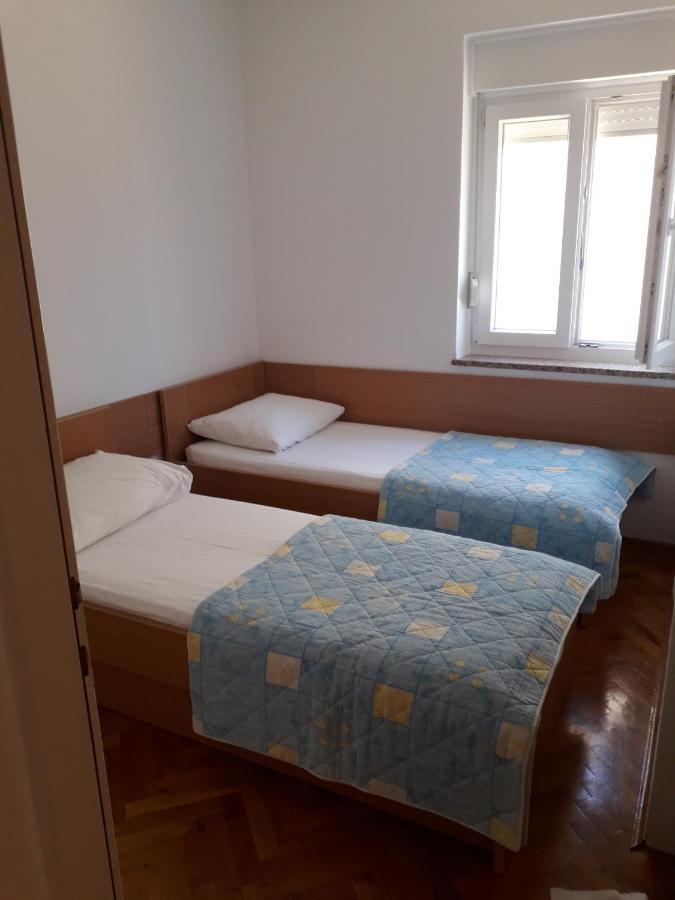 נובליה Apartments Miljenko מראה חיצוני תמונה