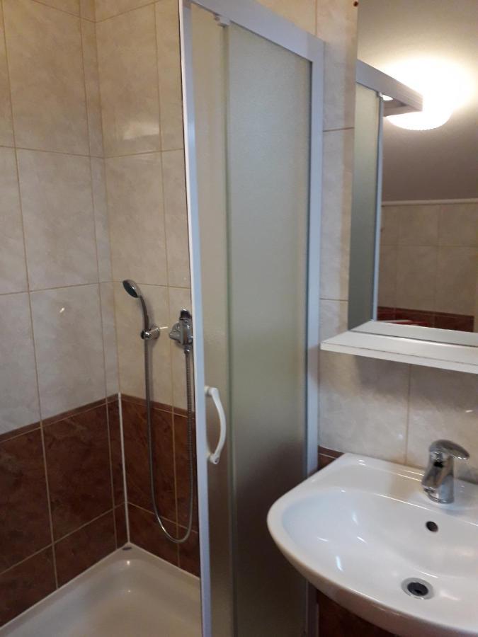נובליה Apartments Miljenko מראה חיצוני תמונה