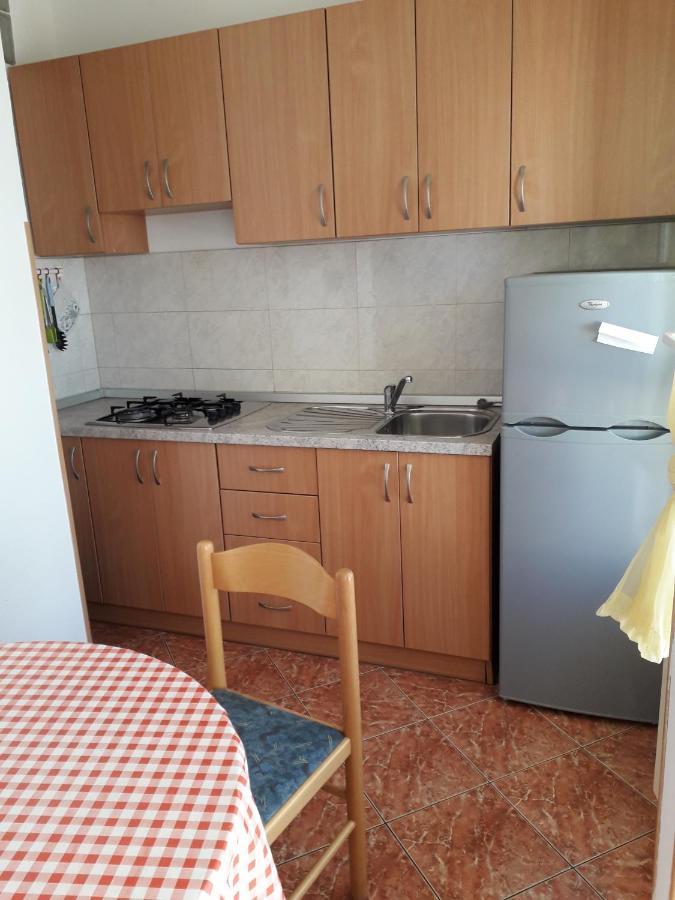 נובליה Apartments Miljenko מראה חיצוני תמונה