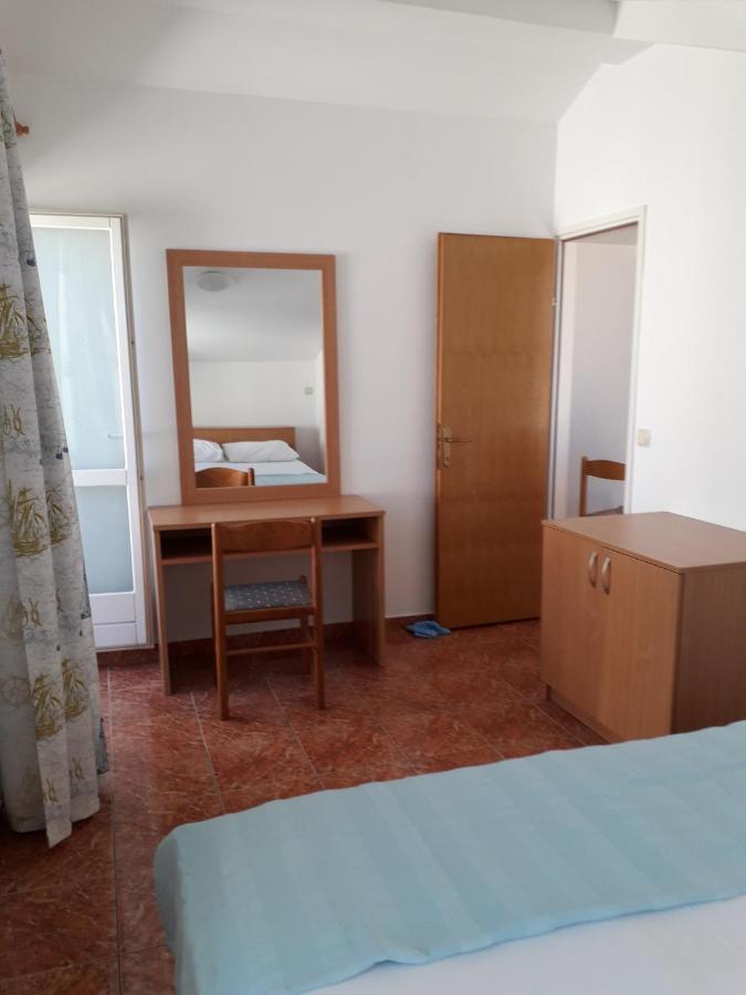 נובליה Apartments Miljenko מראה חיצוני תמונה