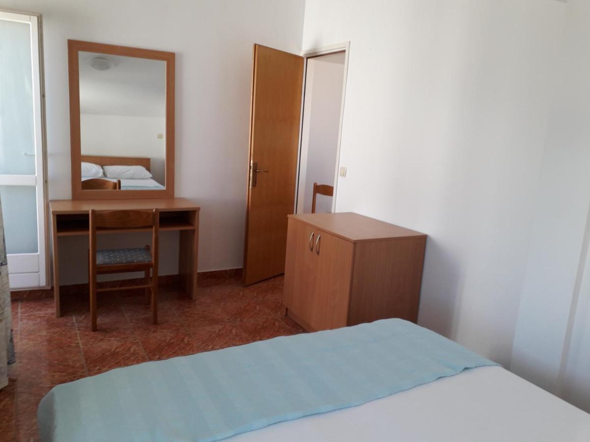 נובליה Apartments Miljenko מראה חיצוני תמונה